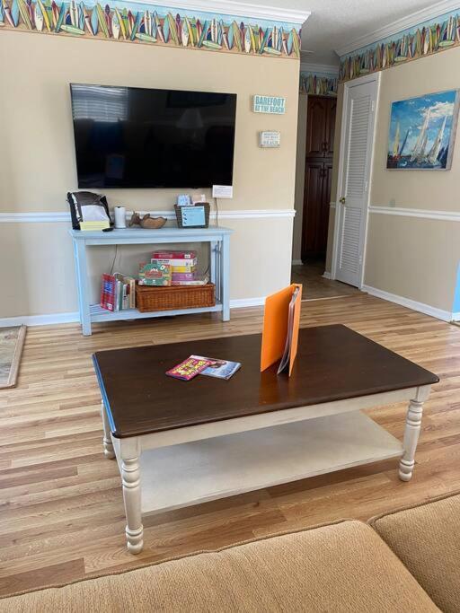 Beach Breeze 3, Pet Friendly, Walking Distance To Atlantic Ocean Free Parking Myrtle Beach Exterior foto