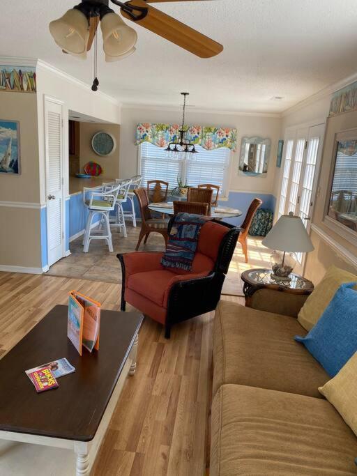 Beach Breeze 3, Pet Friendly, Walking Distance To Atlantic Ocean Free Parking Myrtle Beach Exterior foto