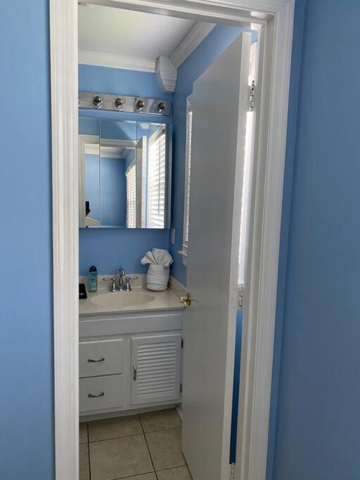 Beach Breeze 3, Pet Friendly, Walking Distance To Atlantic Ocean Free Parking Myrtle Beach Exterior foto